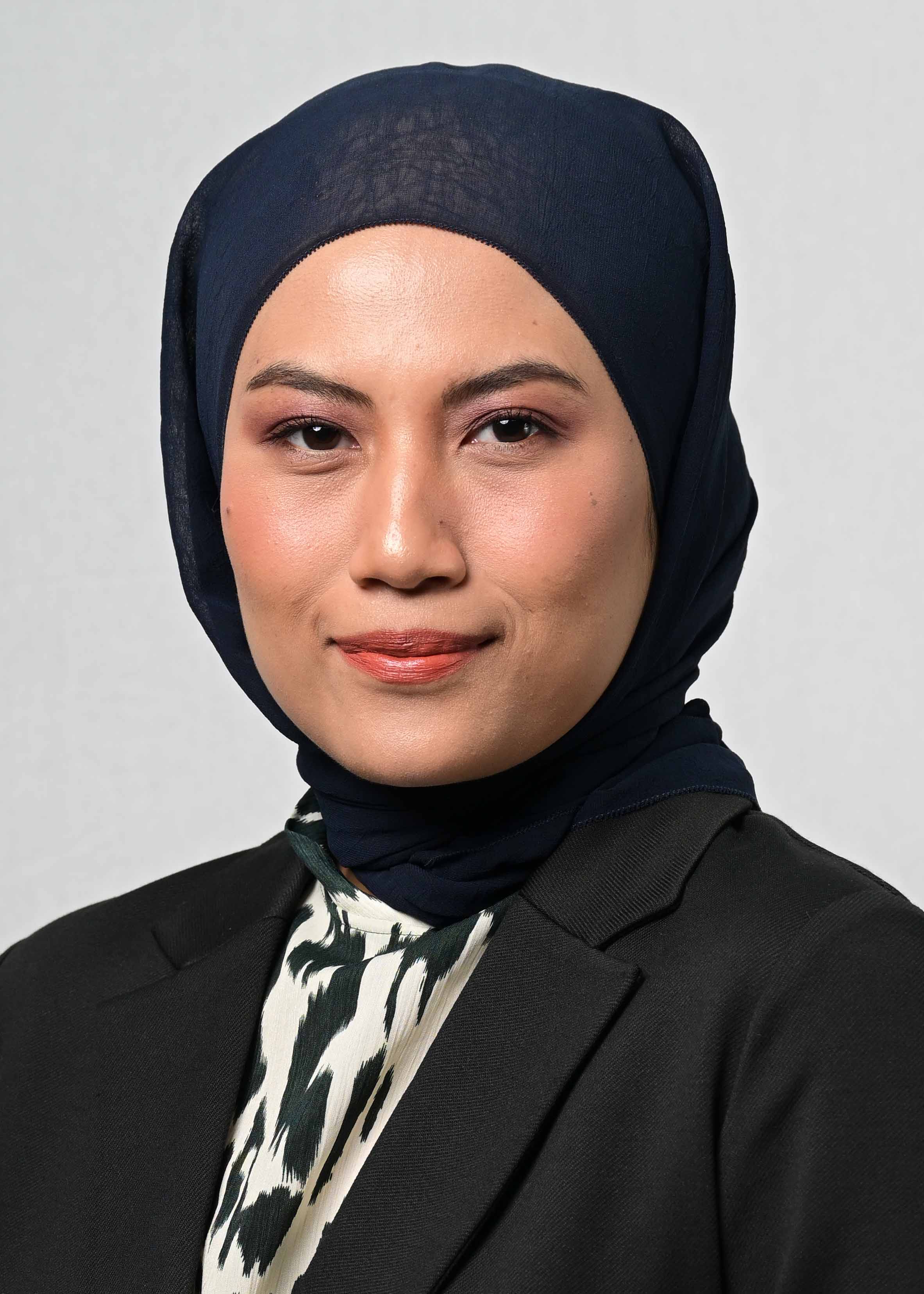 Aisyah Hanum Abu Bakar