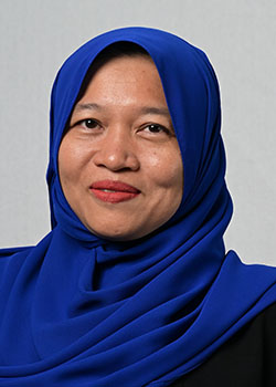 Wan Jumani Fauzi, Dr